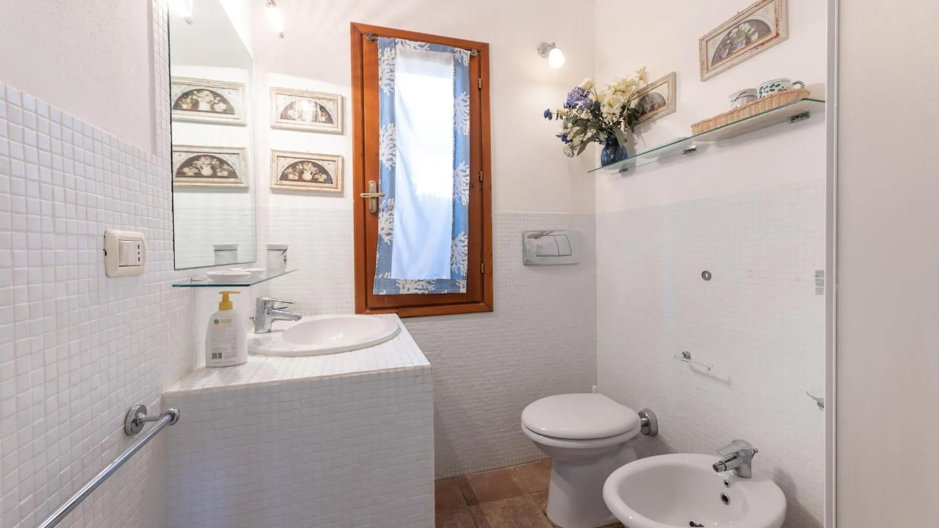 Villino La Polveriera Cottage A Porto Azzurro - Goelba