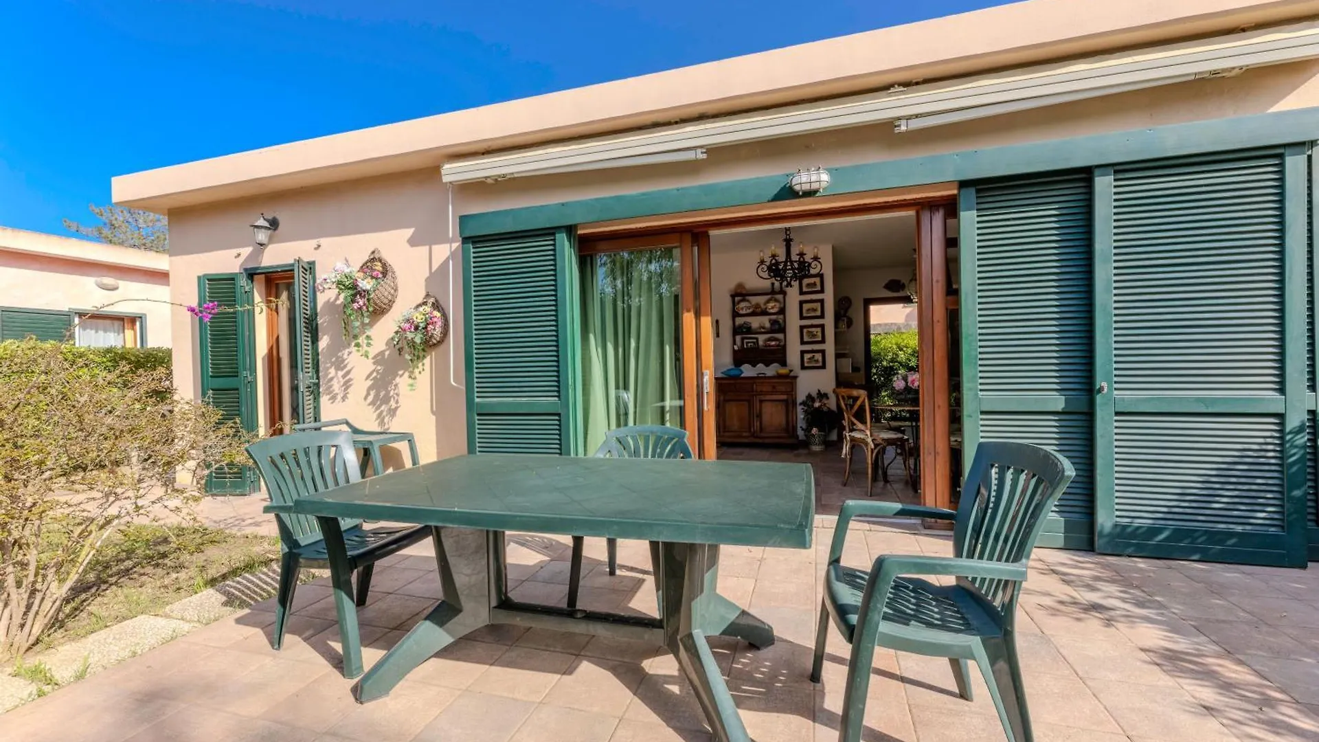 Holiday home Villino La Polveriera Cottage A Porto Azzurro - Goelba