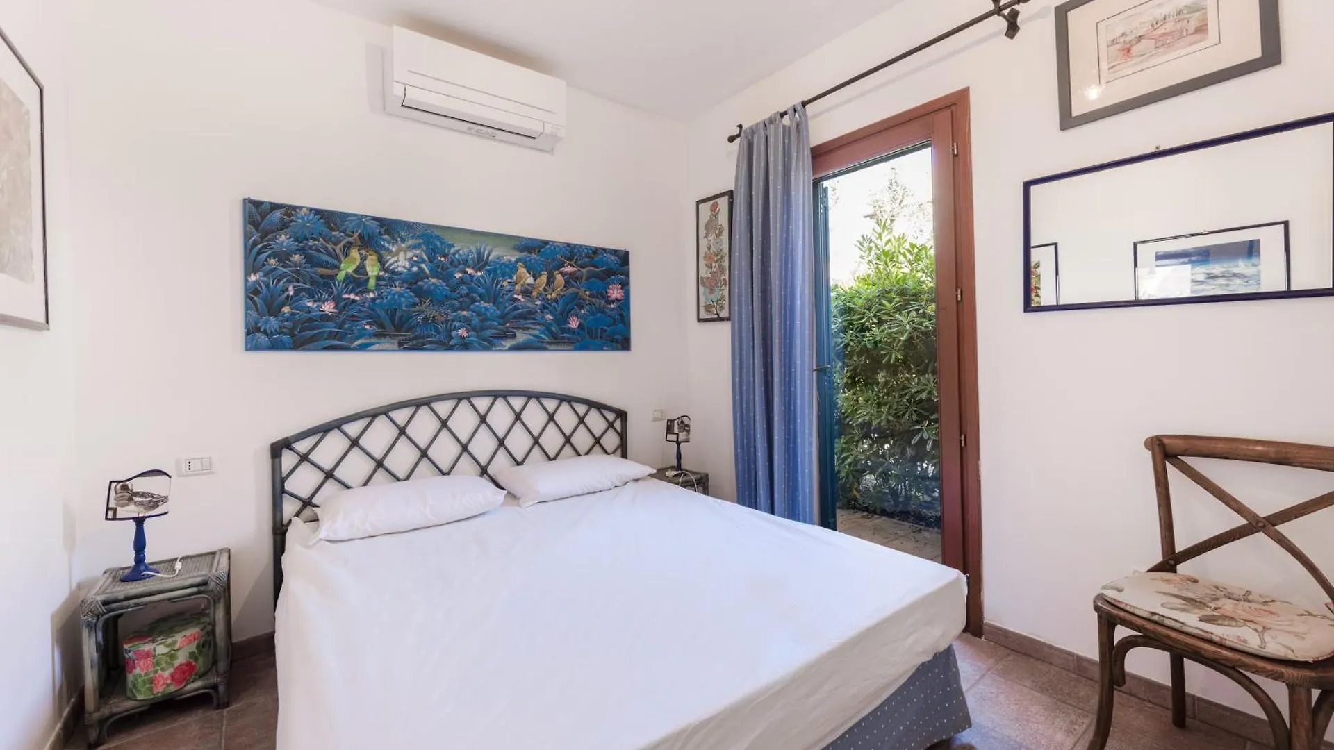 Holiday home Villino La Polveriera Cottage A Porto Azzurro - Goelba