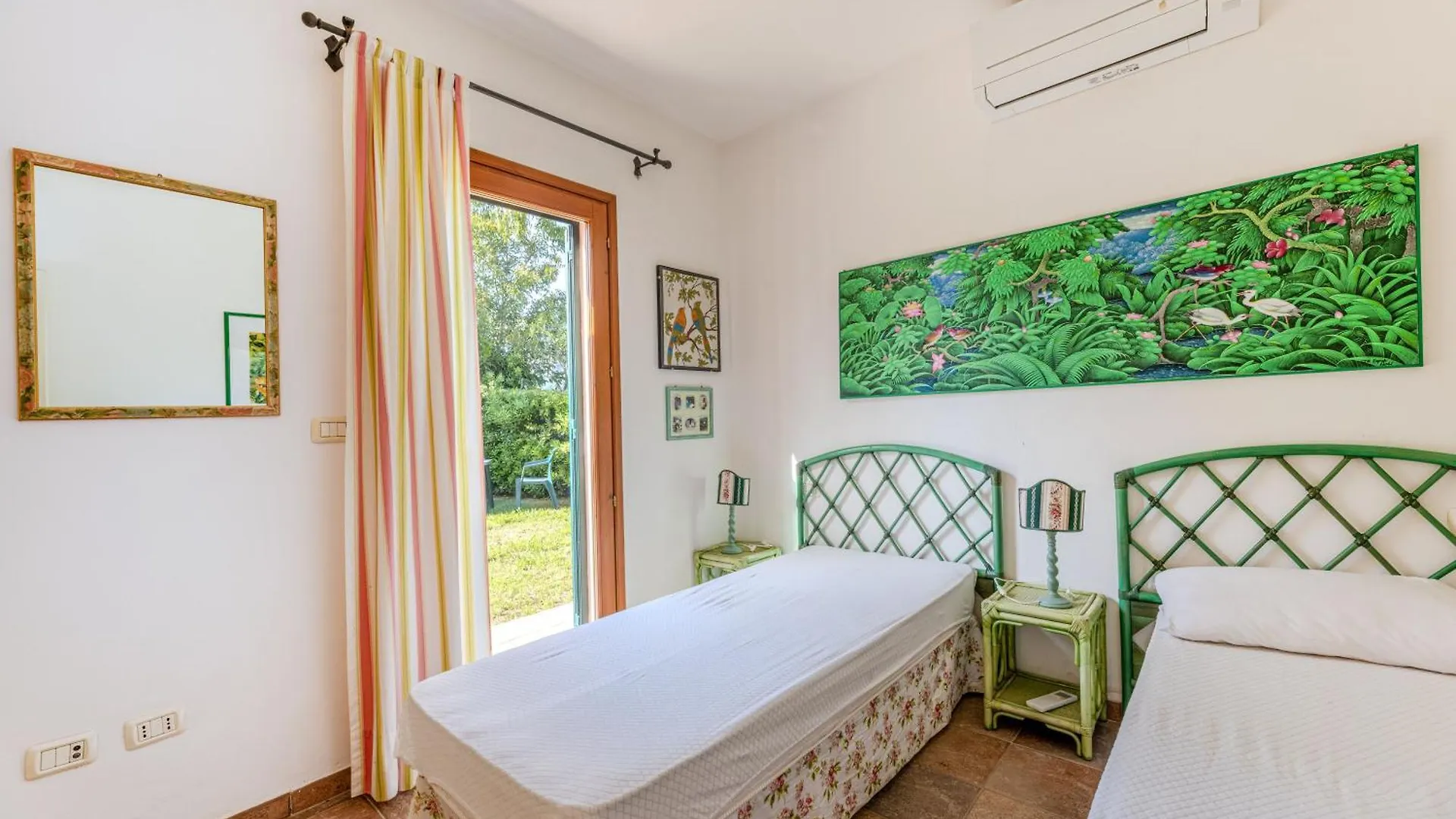 Holiday home Villino La Polveriera Cottage A Porto Azzurro - Goelba